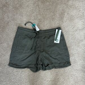 Threads 4 Thought Dark Green Women's Cargo Shorts Birdie Maternity Roll Hem Shor